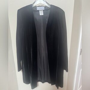 Roberta | Women’s Velvet Shawl | EUC